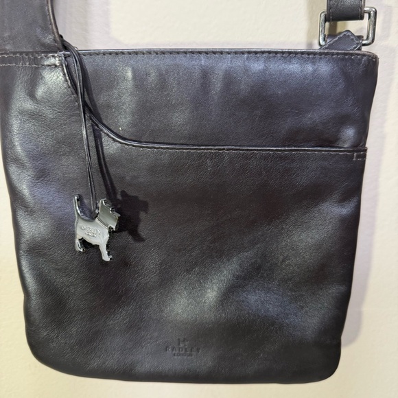 RADLEY LONDON Handbags - Radley London Leather Crossbody Bag Purse Brown Satchel Adjustable Strap
